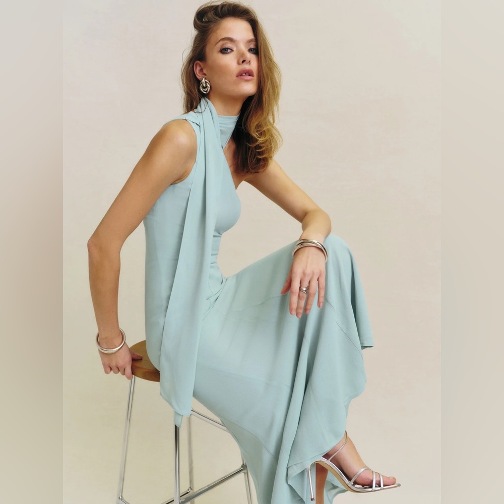 Reformation Rosalynn Dress in Aquamarine - Picture 3 of 4